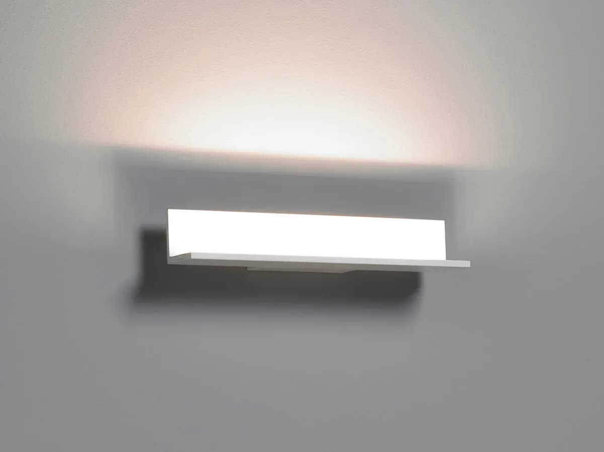 Applique murale LED Edge — 12 W — 620 lm — 2700 K — IP20 — image 1