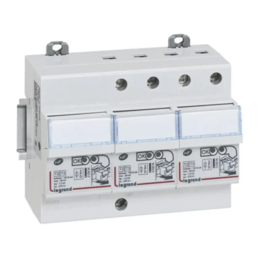 Parafoudre T2 — 3P+N — Imax 12 kA/pôle — protection intégrée — 6 modules — image 1