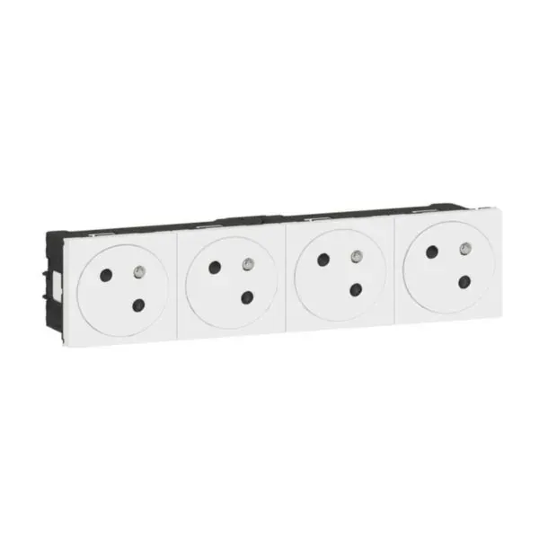 Quadruple prise 2P+T précâblée — 1 rangée × 8 modules — blanc — image 1