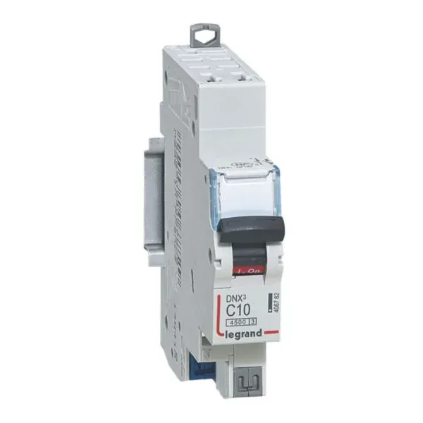 DNX³ 4500 — Disjoncteur 1P+N 10 A courbe C — bornes auto/auto — image 1