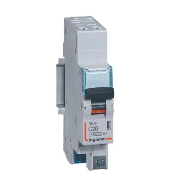 Disjoncteur DNX³ 4500 1P+N 20 A courbe C — bornes automatiques — image 1