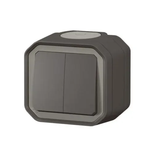 Prise 2P+T 16 A — IP55 IK08 — saillie beige — image 1