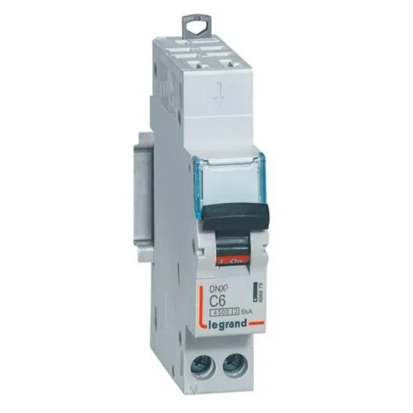 DNX³ 4500 — Disjoncteur U+N 6 A courbe C — 6 kA — image 1