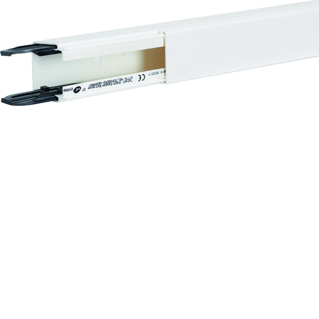 Goulotte de distribution Liféa 40×40 mm — 1 compartiment — IP40 — blanc RAL 9016 — 2 m — image 1